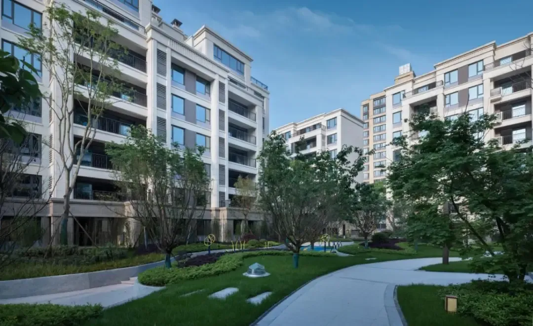 "重庆地产工科生"华宇的又一次"教科书式"交付!_房产资讯_房天下