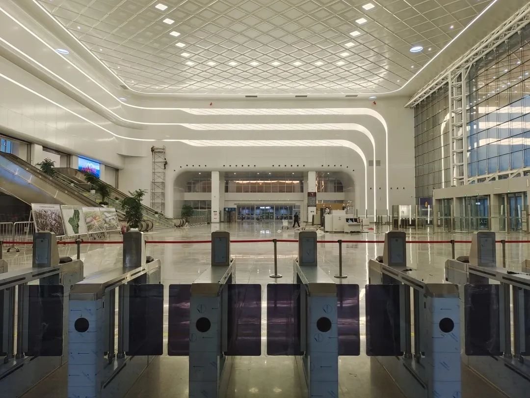 义乌火车站枢纽大楼进站大厅正式启用多图