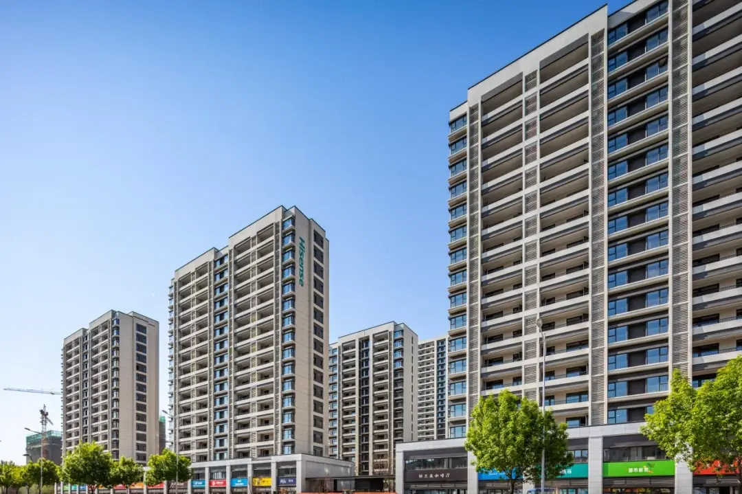 海信地产夏日生活节 | 品质世家,争做回暖期楼市的置业热潮引领者-青