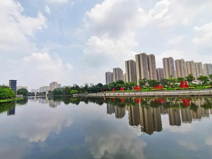 与公园相伴，与自然为邻||居于蓝天花园，拥享城市绿“肺”之芯~