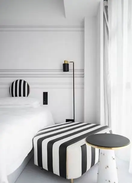 东莞装修半包流转于空间的线条每到一处皆为