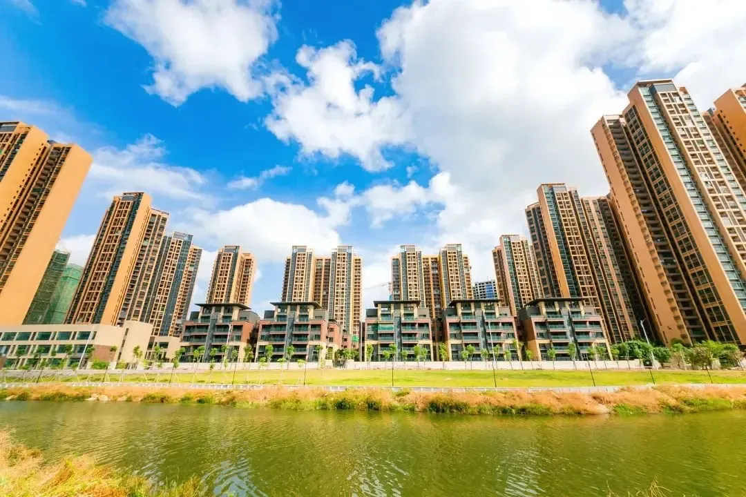 交房即拿证 |海伦堡·海伦艺境花园暖心交付,幸福如约启航