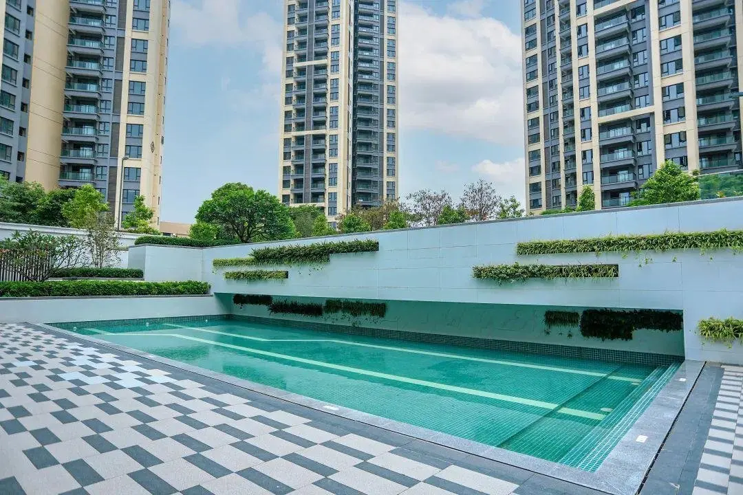 牧云左岸公馆夏日限定美景脚步定格只是因为多看了你一眼