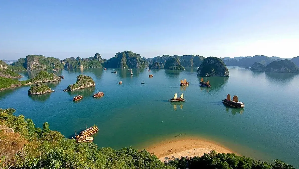 halong-bay.jpg