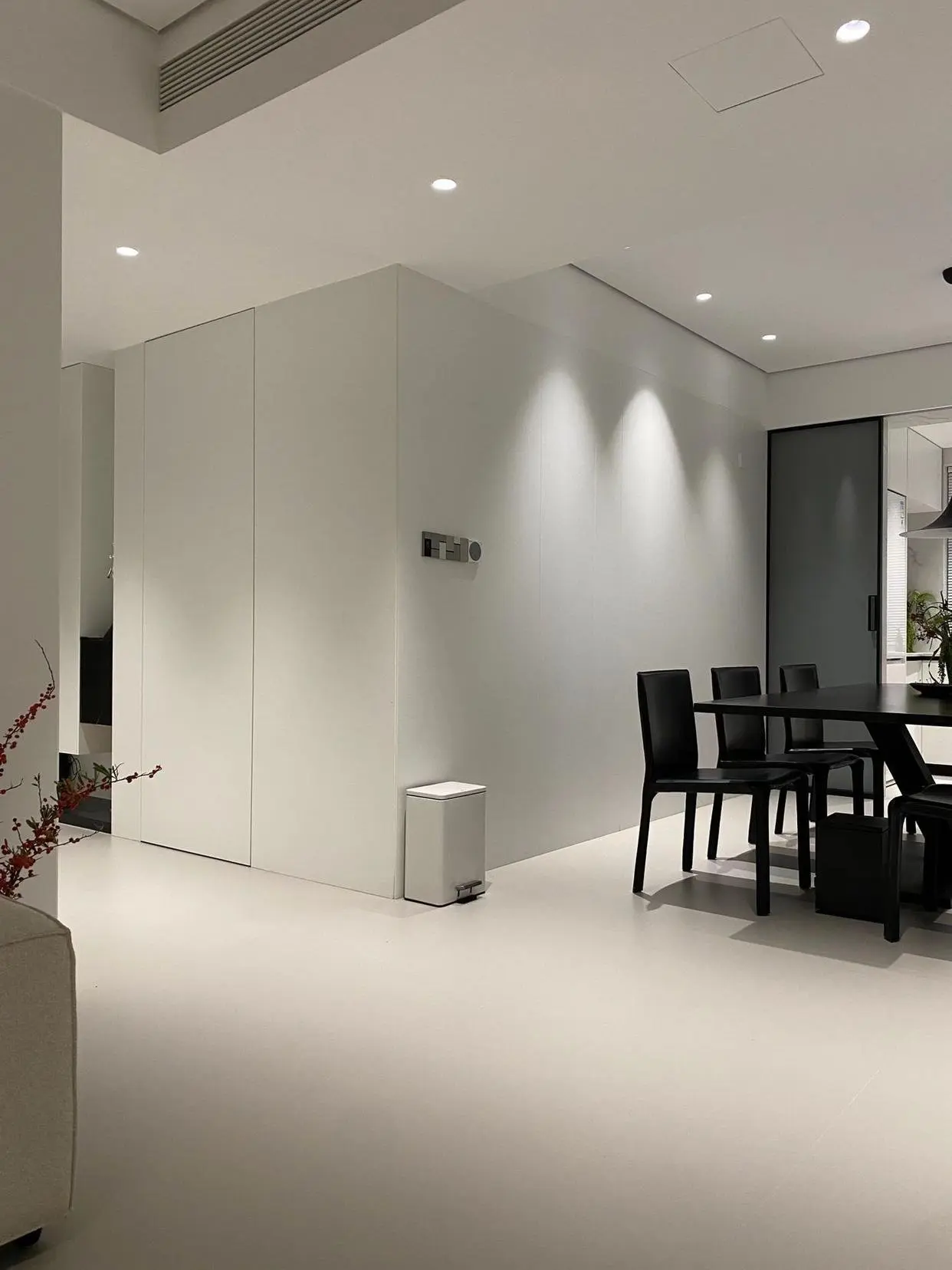 成都装修设计|130平极简无主灯完工实景图_房产资讯_房天下