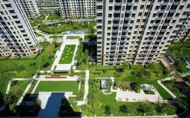 远洋光华城位于廊坊广阳区,近享万达广场,万向城,新朝阳三大商圈;自然