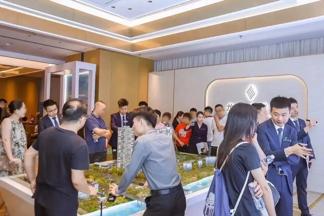 今天,番禺第一爆场诞生!龙湖御湖境户型绝杀-房产资讯-房天下