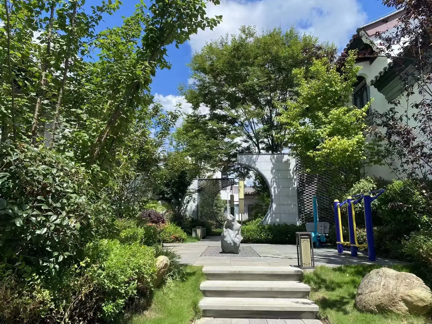 实景图, (1).jpg 实景图, (1).jpg