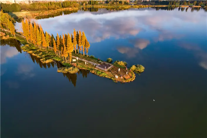 距离草海不足700米昆明楼市的显眼包有多全能