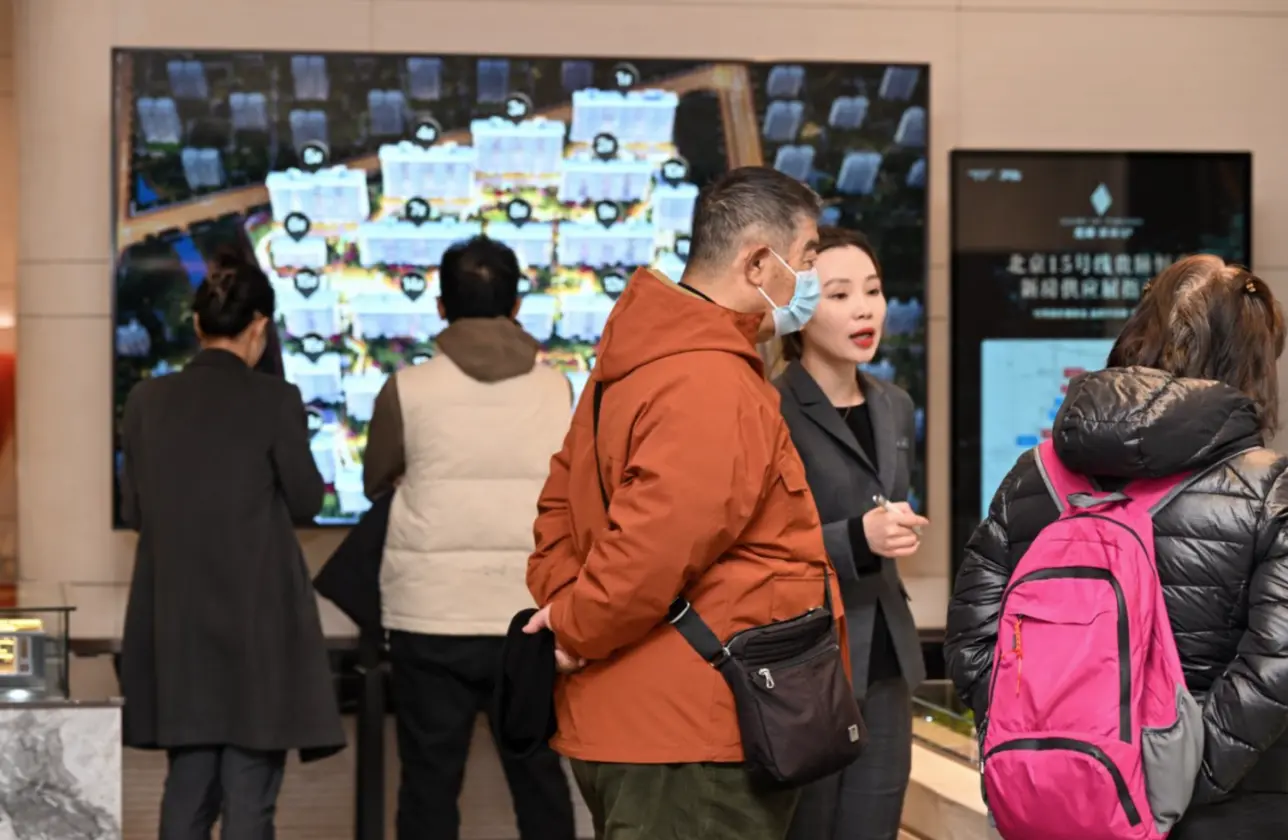 龙湖顺义·御湖境一期丨 12 月 30 日 即将盛大交付，敬请期待！
