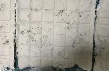 瓷砖胶+水泥更牢？别信！