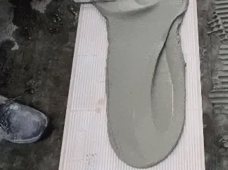 终于遇到!懂地砖的瓷砖胶了!