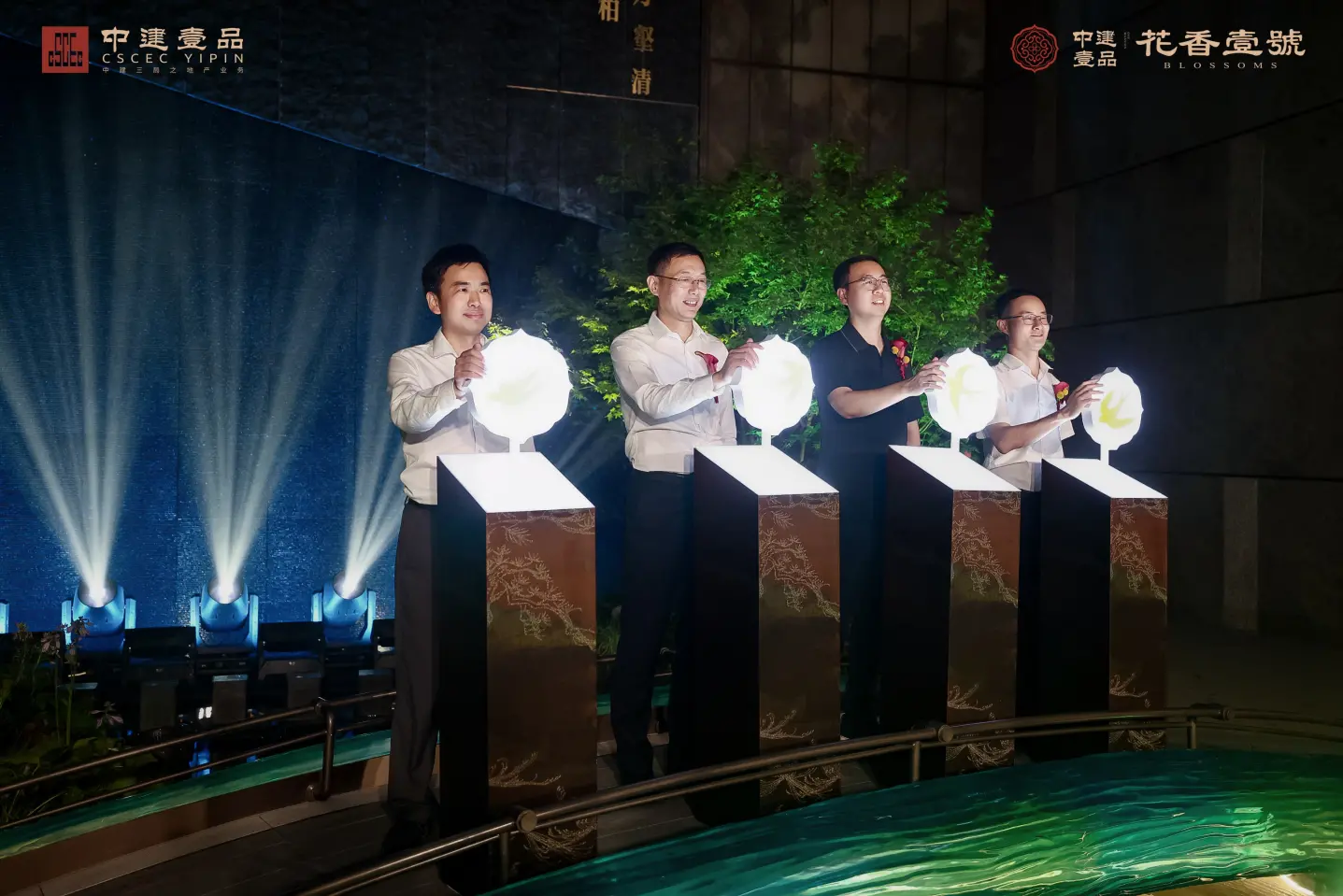 盛世东方壹园藏｜花香壹号高定会所倾城启幕，敬呈东方美学的时代答案！