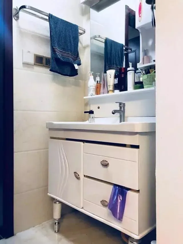 ����