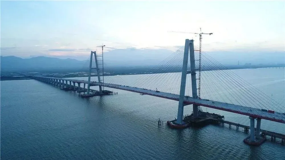 届时,我市高速总里程数将突破500公里.灵昆至阁巷段