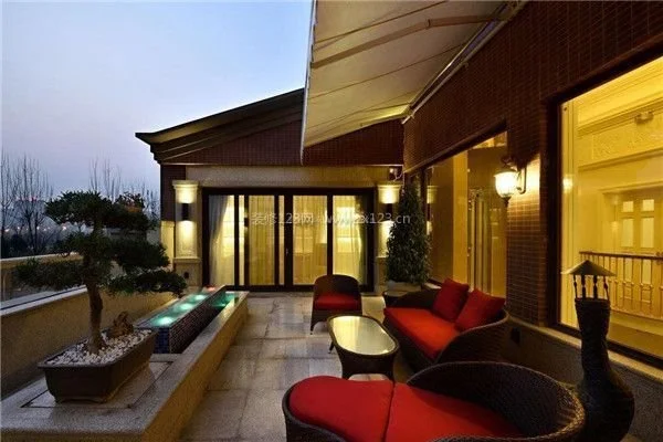 89333ca9-7962-4dda-bee3-52aa4aa9ddad.jpg