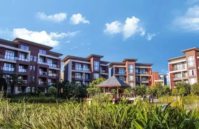 江门悦泉湾高铁站一公里温泉度假洋房别墅