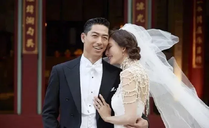 45岁林志玲大婚婚礼现场照片流出竟如此朴素