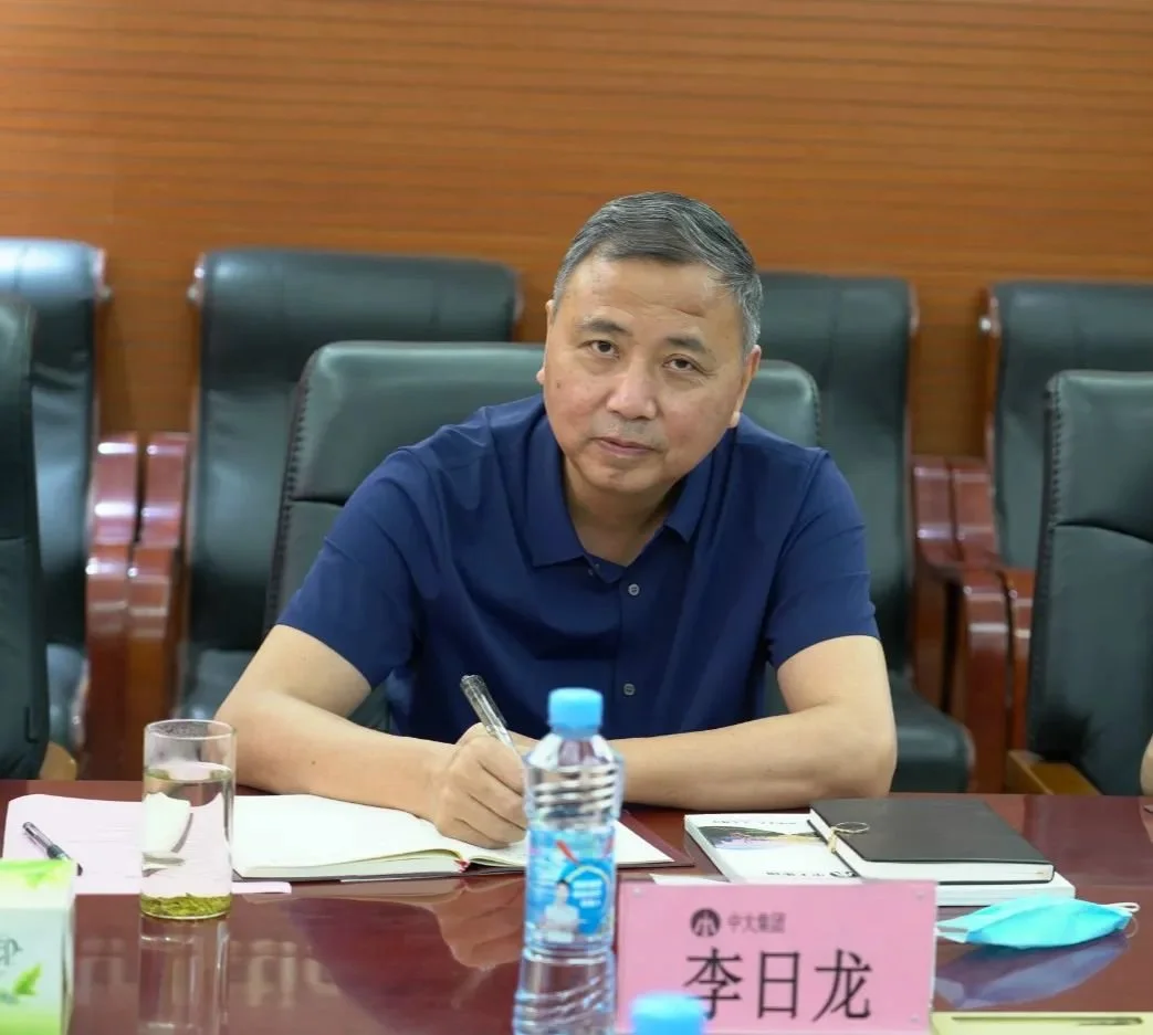 江西省住建厅巡视员章雪儿一行莅临中大集团调研