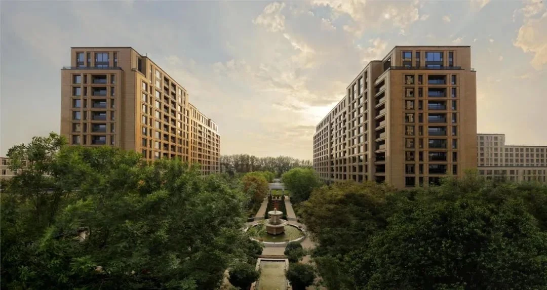 金苑御京府三重归家礼序来自府门的挥手致意