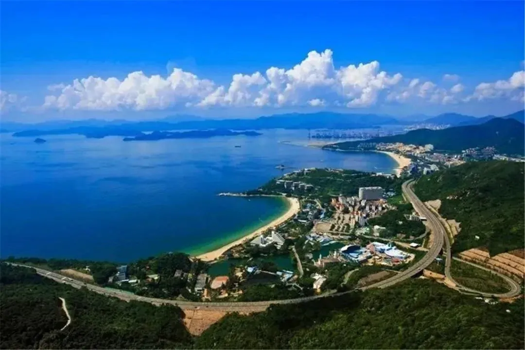 深圳住宅星都梅沙天邸梅沙湾区滨海首排综合体可以看海景的住宅