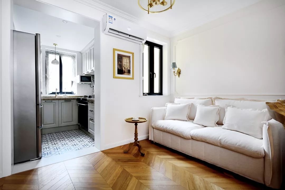 法式风单身公寓，时尚和优雅的结合