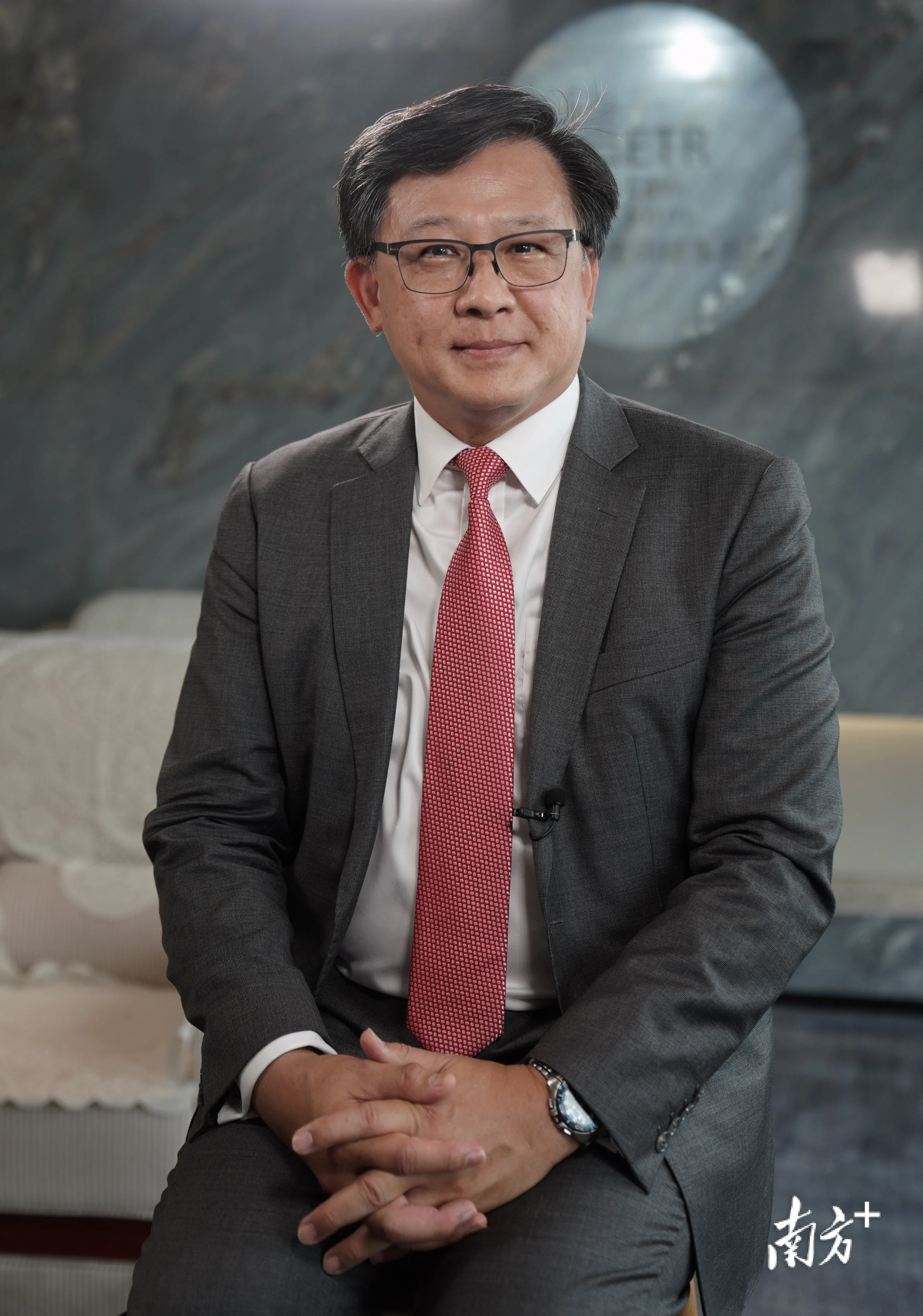 大湾区律师何君尧到广州"领证":我给自己定了kpi,期望拿出成果_房产