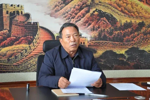 省房协会长曲俊义,省住建厅房地产市场监管处处长徐华忠,省房协监事会