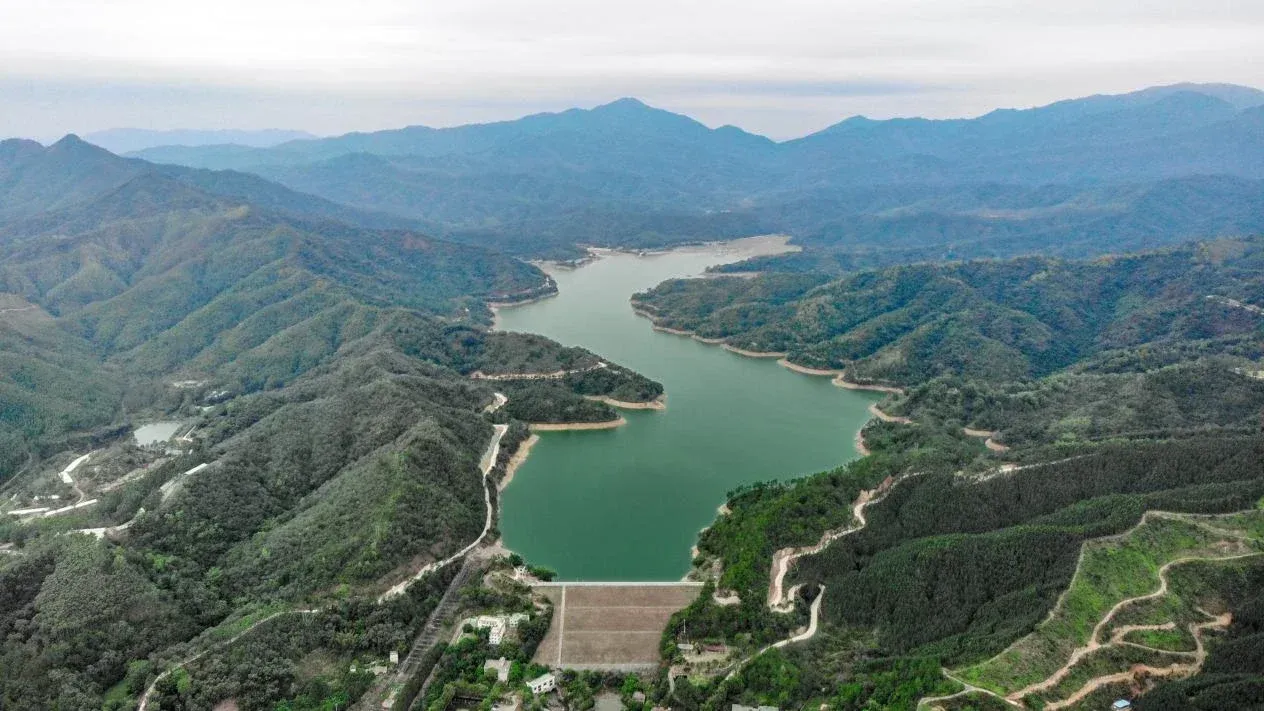 强基础兴产业美圩镇博罗石坝铺开宜居宜乐宜业魅力乡村30画卷