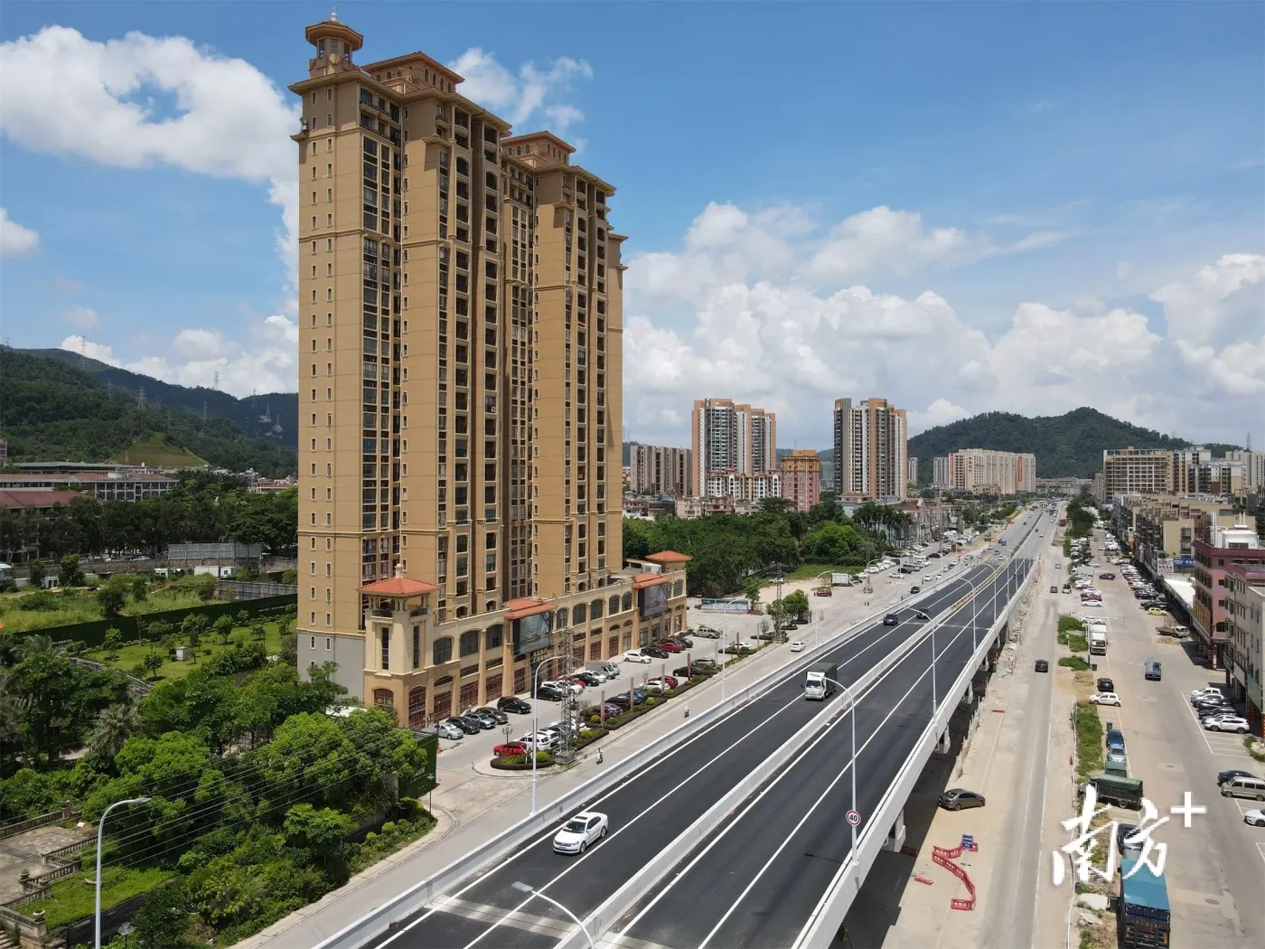 最美公路丨路景相融105国道中山段升级焕新姿