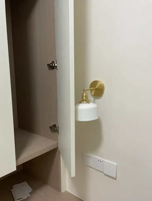 ����