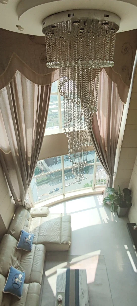 珠江新城业主,喊我看了一套2800万的顶复!__房