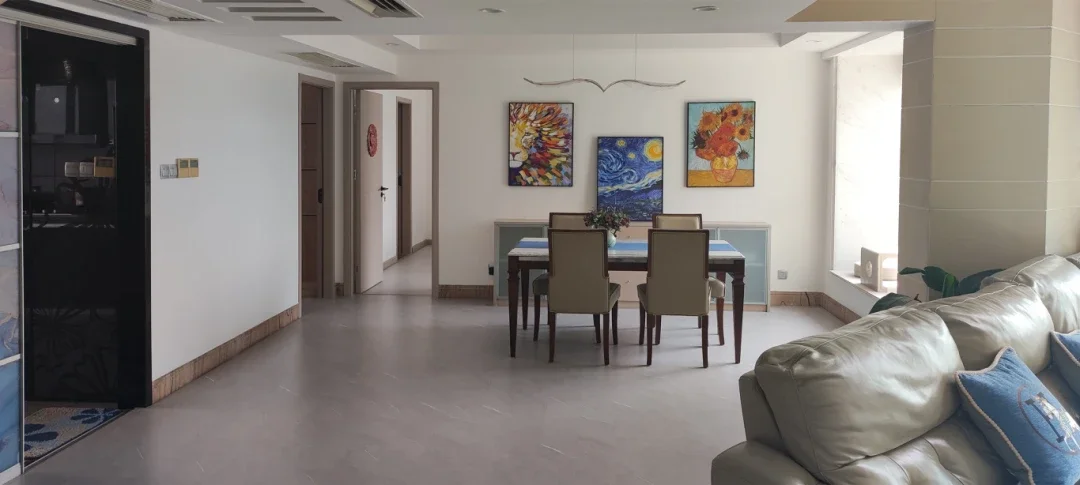 珠江新城业主,喊我看了一套2800万的顶复!__房