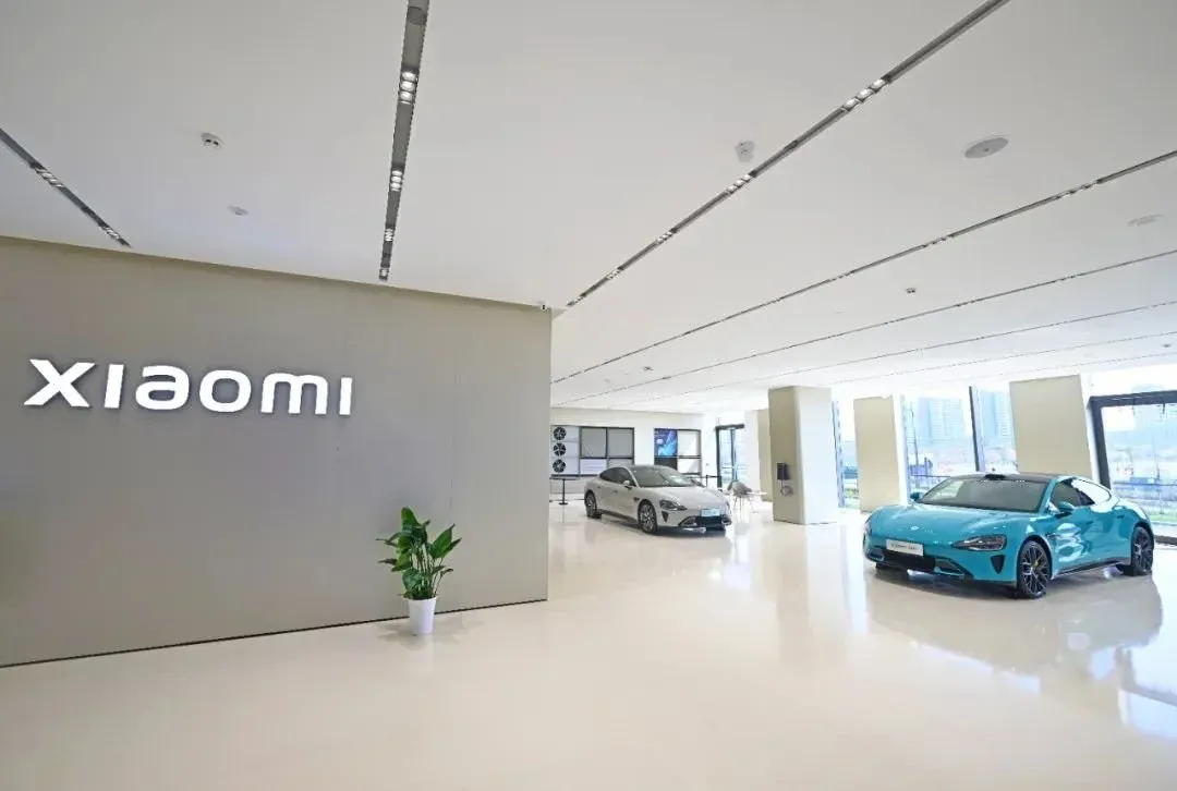 去年6月份开始,小米率先开启交付中心筛选工作,在北京,上海,广州,武汉