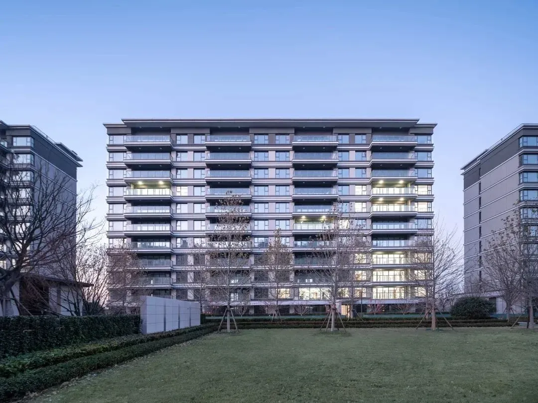 高新区改善标杆再出绝技一线河景小高平层卷出新高度