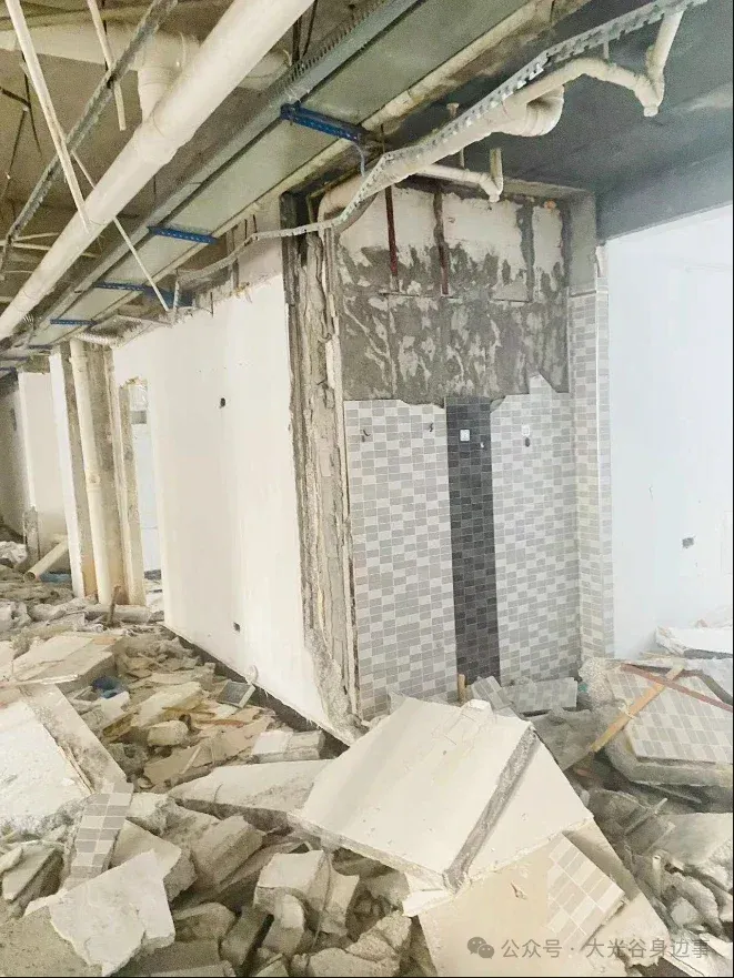 一层变两层,隔断出高达40间的胶囊房对外出租