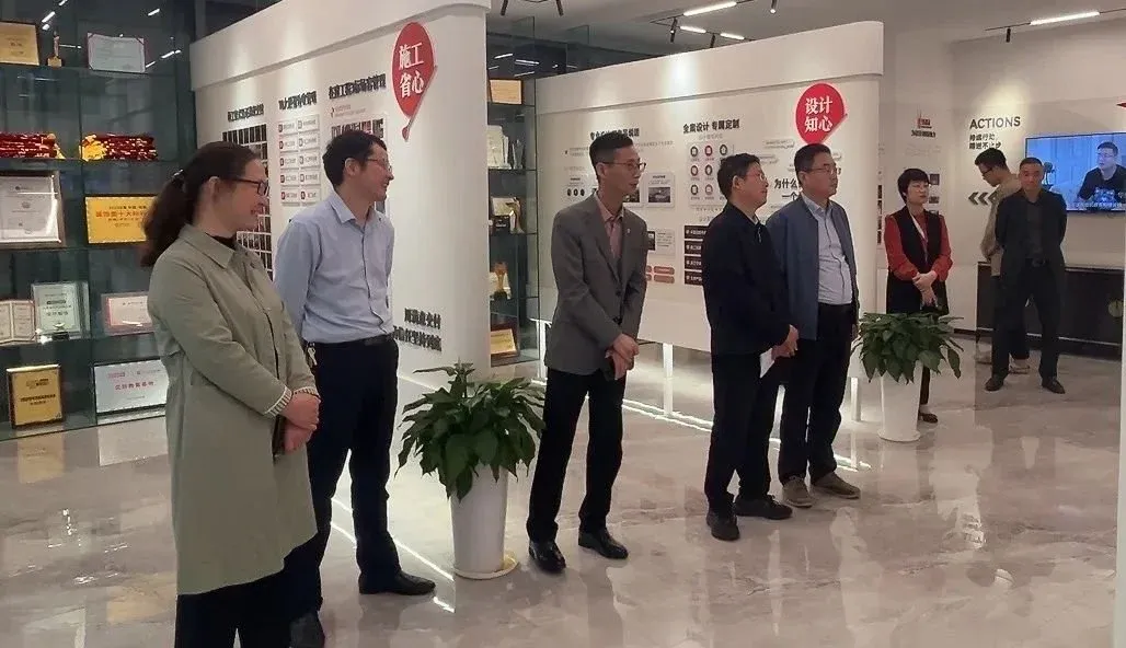 安徽工程大学党委常委,纪委书记程双四一行领导莅临我司参观交流