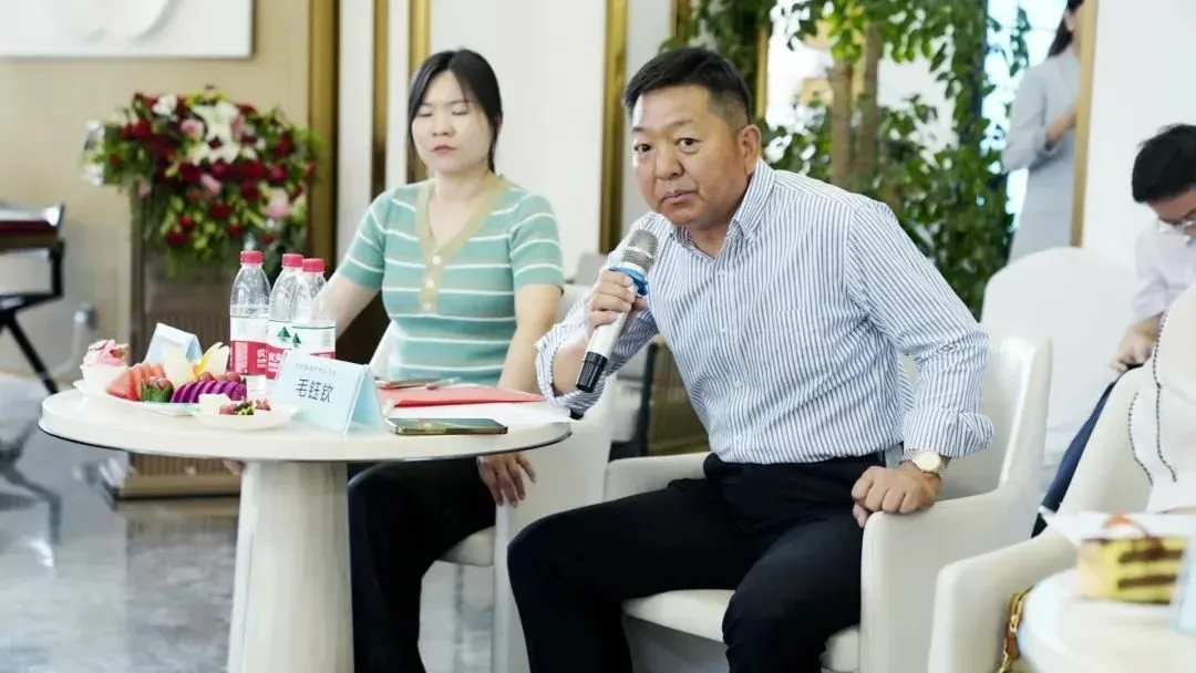 同频共振·同向发展 | 2024年巴州房地产业夏季沙龙" 活动圆满结束!