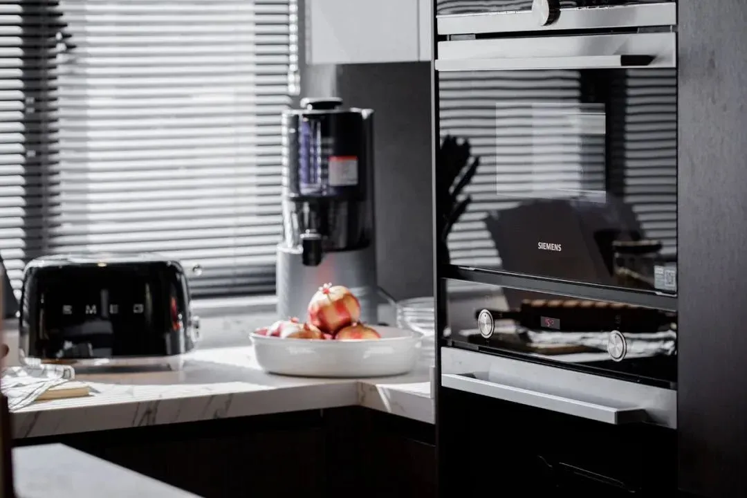 中山南部,卖2.5万/㎡的房子,被我扒清楚了