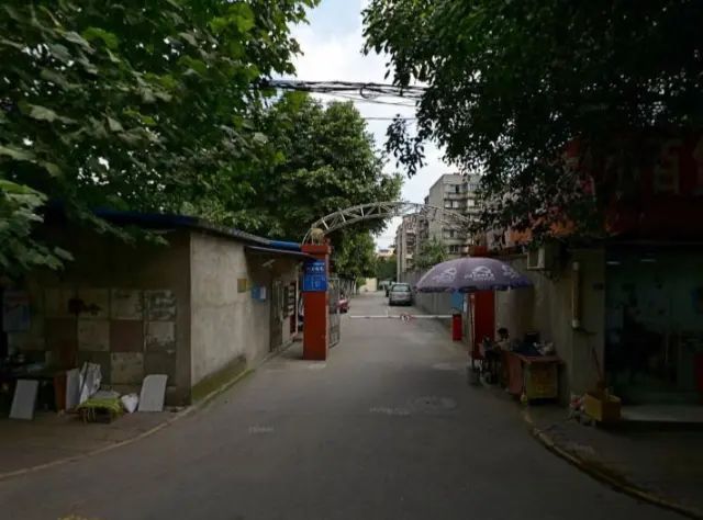 小区相关图