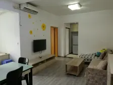 巴国锦苑1室2厅1卫东朝向58.00万元出售