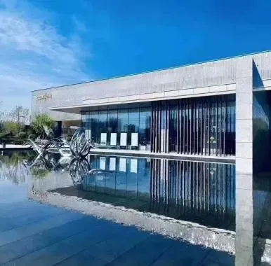 太原华侨城天鹅堡