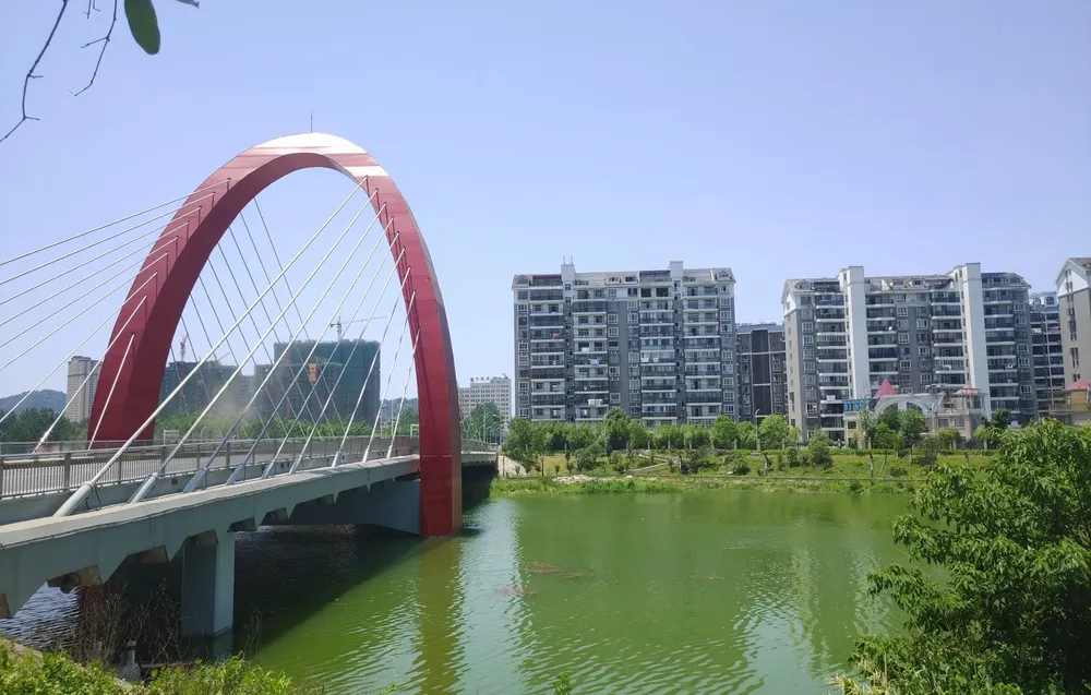 咸安区金泉湾5室3厅