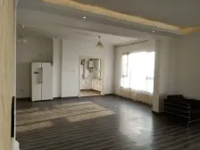 本人出售锦绣花苑一期207平五室三厅三卫满五**