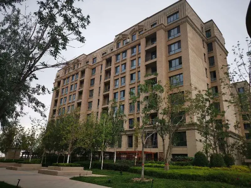 独栋酒店开发商直售,地理位置优越.