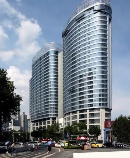 中建广场 整租 1室1厅1卫 50平米(个人)