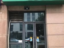 文化巷临街旺铺出租 33平灵活割 月租4000