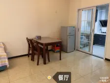 清江润城四期 小高层 2梯4户 入户花园 赠送面积多配套齐全