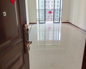 武广教育新城 三房两厅精装 中间楼层 学位在,子女上学方便