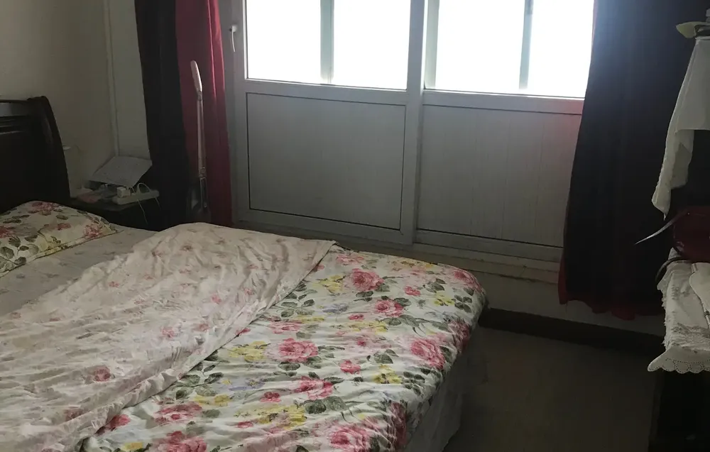 东营东城二手房 康熙来了高以翔13 单位大门设计 李白写给孟浩然的诗